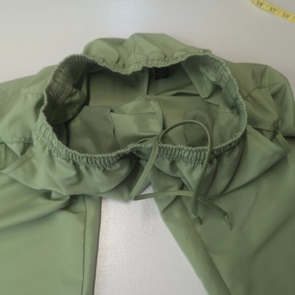Izod Size Medium Sage Green Track Pants *Tiny Stain and Free Top XL - Picture 12 of 16